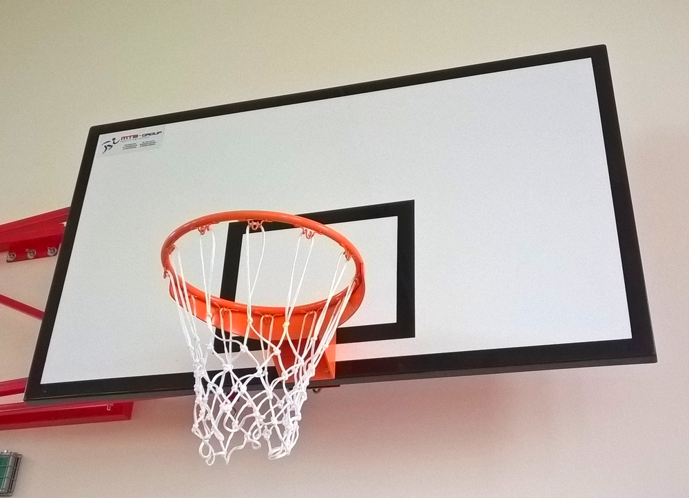 achterzijde Ingenieurs Medewerker Basketbalborden van gelamineerd kunststof | SKWshop