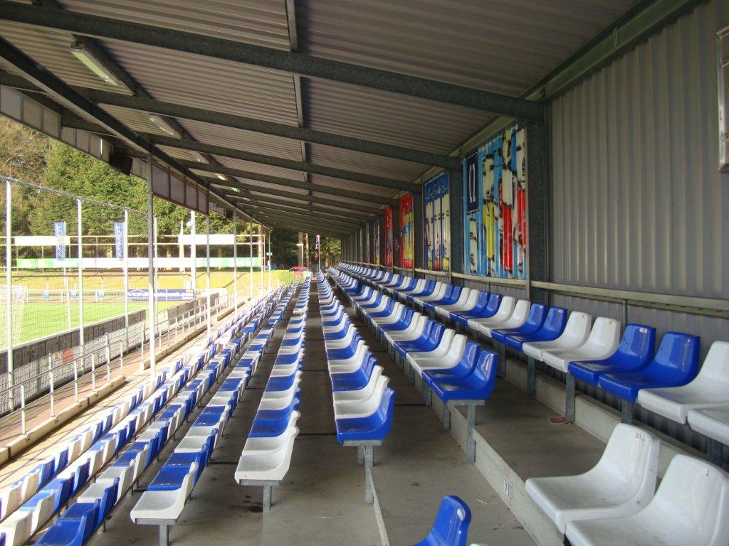 Tribune- dugout zitjes