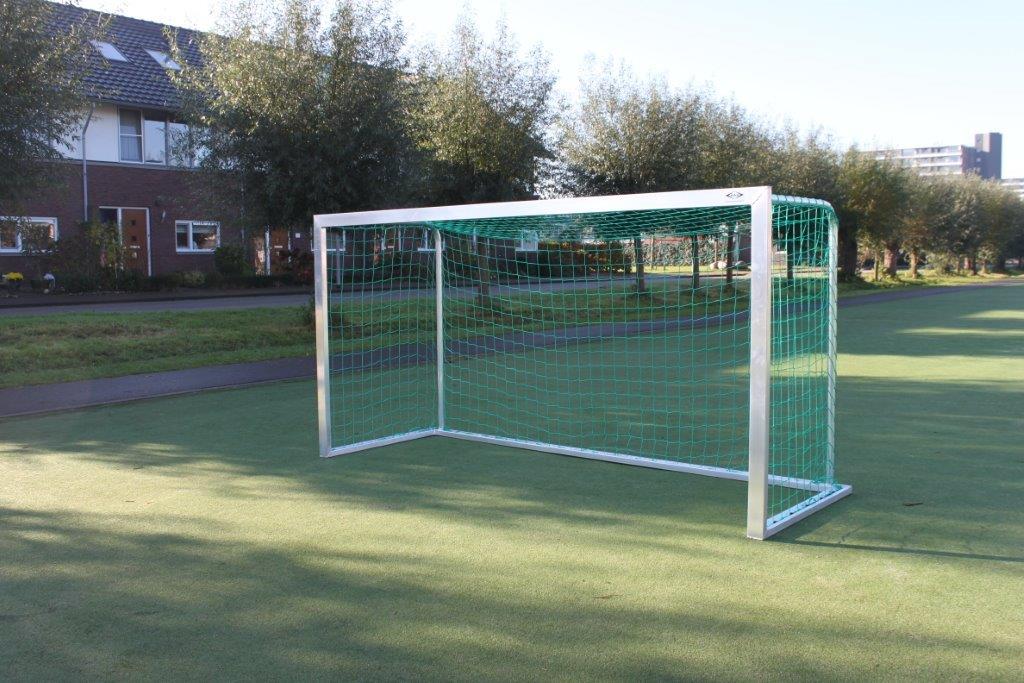 Dribbelspel voetbaldoelten KD